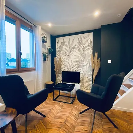 Apartment Casa Pasteur - Duplex Gauche Angers